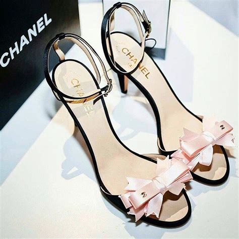 chanel bow heels 2012|Chanel pumps heels.